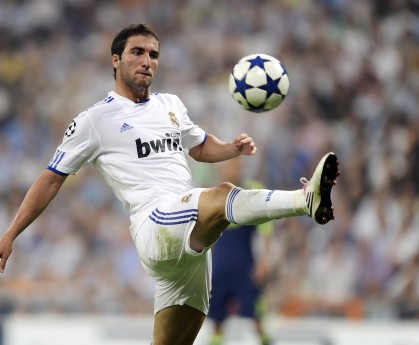 Kaiyun(中国)开云-NBA火箭队110-102独行侠迎来四连胜，杜兰特21分，阿门27分4助攻，火箭队与独行侠比赛